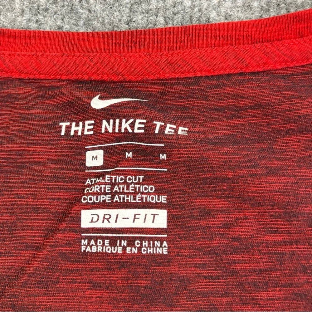 Nike women's greenbay Packers dri fit short  sleeve shirt,‎ size medium red